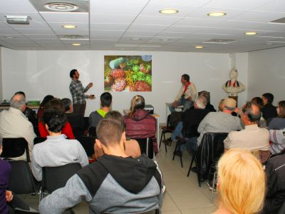 animation avec beaucoup de monde